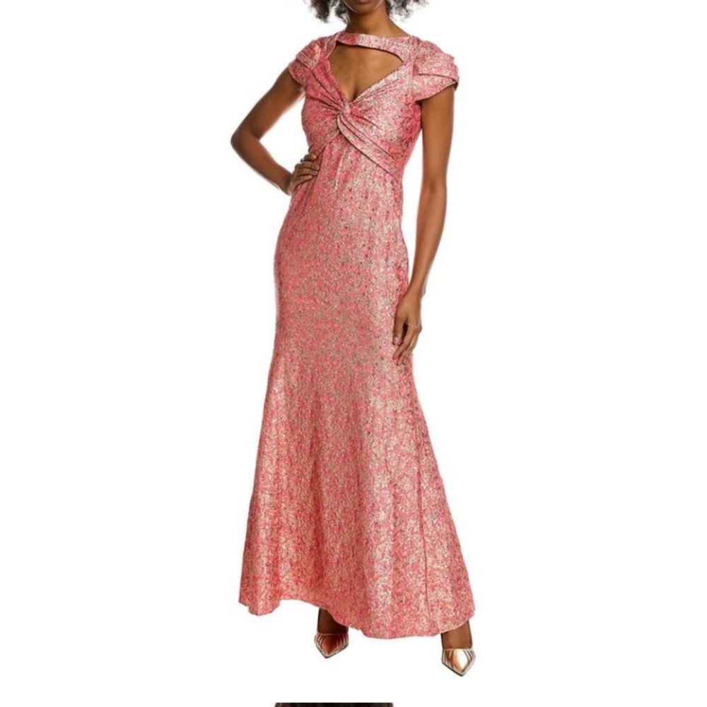 Theia gown. “Amorina”. New with tags. Gorgeous